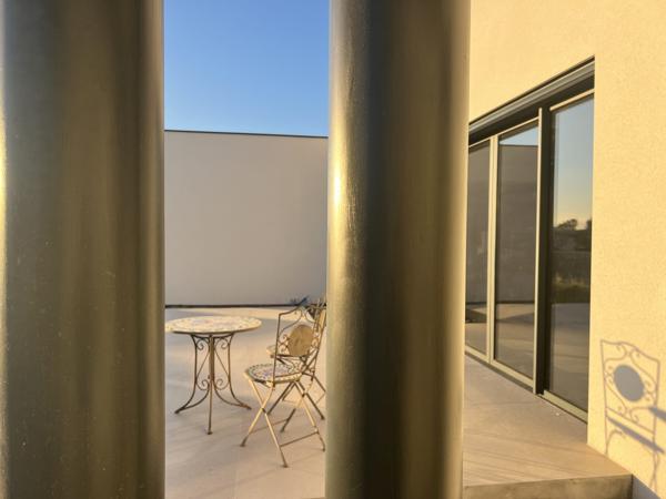 LA PERFECTION CONTEMPORAINE, DU LEVER AU COUCHER DU SOLEIL