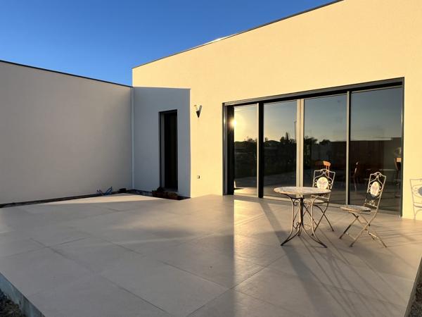 LA PERFECTION CONTEMPORAINE, DU LEVER AU COUCHER DU SOLEIL