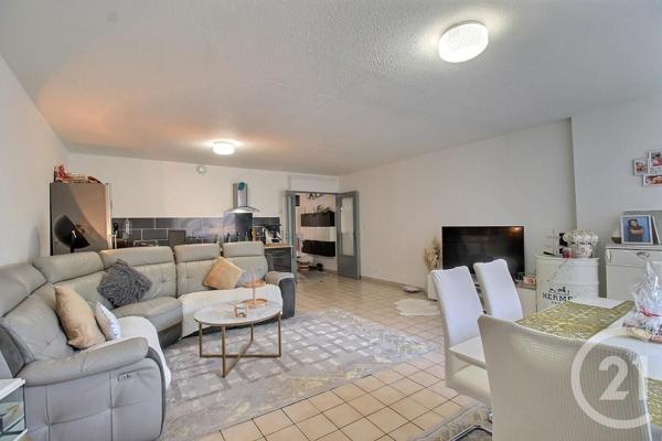 appartement à vendre  4 pièces - 82,20 m2 CAVAILLON - 84