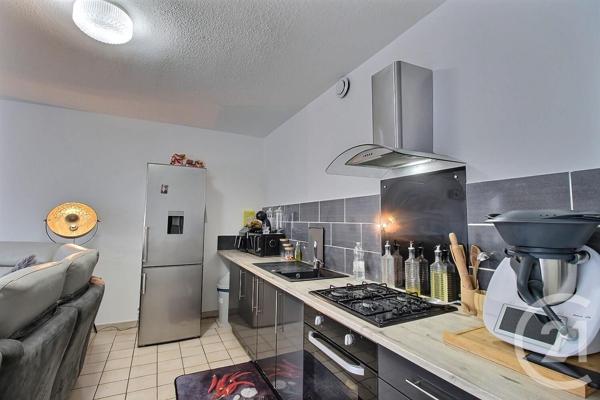 appartement à vendre  4 pièces - 82,20 m2 CAVAILLON - 84