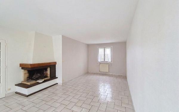 Maison à vendre    3 pièces • 100 m2 Ormes