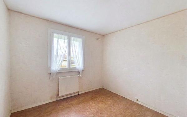Maison à vendre    3 pièces • 100 m2 Ormes