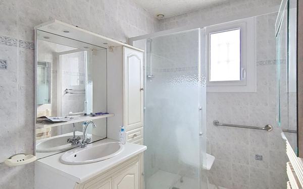 Maison à vendre    3 pièces • 100 m2 Ormes