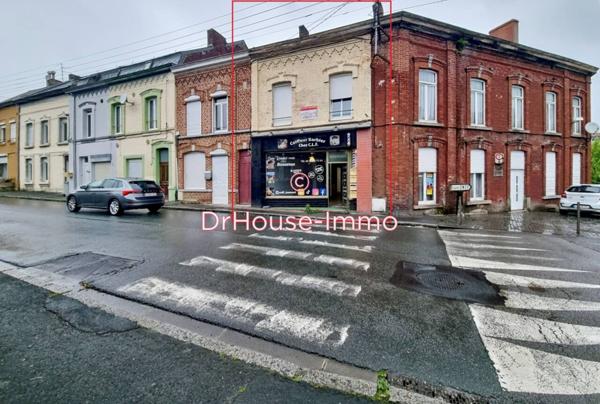 Immeuble à vendre 10 pièces de 205 m²