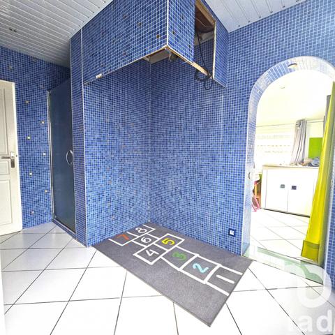 Maison 5 pièces de 125 m² à Les Villettes (43600)