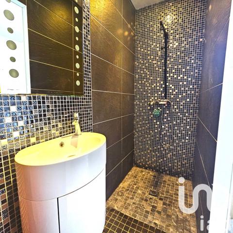 Maison 5 pièces de 125 m² à Les Villettes (43600)