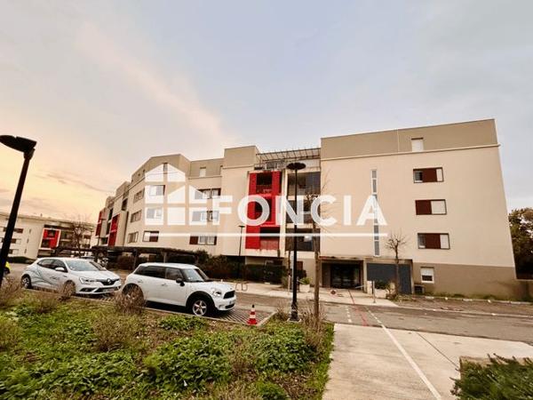 Location Appartement 2 pièces 35.99 m² - 265 CHEMIN DU PERE ETERNEL Hyeres 83400