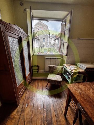 Maison à AUBUSSON (23200)