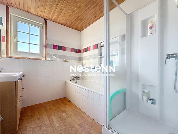 Maison FAMILIALE spacieuse à vendre à QUIMPER CENTRE- St Marc - Kernisy