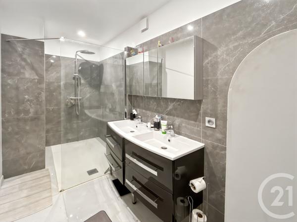 Maison à vendre  6 pièces - 145,55 m2 BANDOL - 83