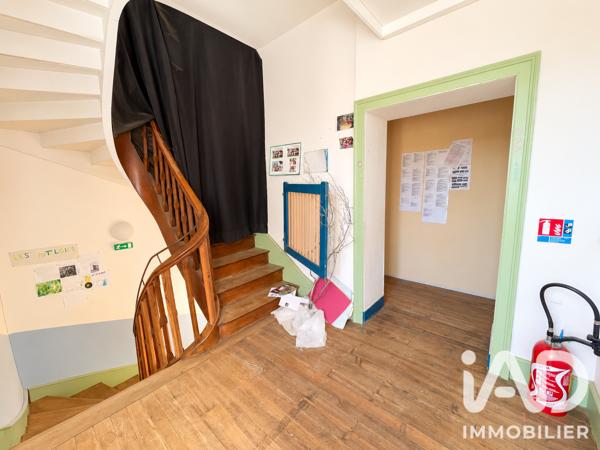 Immeuble à vendre 400 m² Saint-Céré