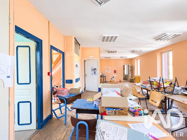 Immeuble à vendre 400 m² Saint-Céré