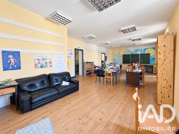 Immeuble à vendre 400 m² Saint-Céré