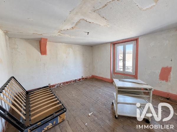 Immeuble à vendre 400 m² Saint-Céré