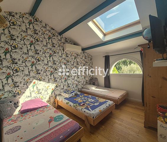 Maison 5 pièces - 169 m² Bien prestige