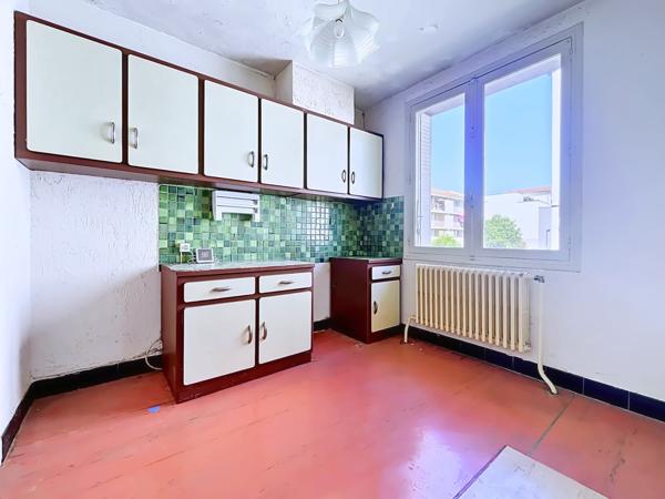 Appartement
         4 pièces
        - 96 m² Exclusivité 149 900 € *