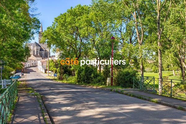 Vente Maison202,39 m² - 8 Pièces - port saint père (44710)