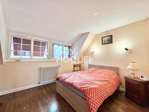 Maison de caractère 175 m² avec garage proche centre ville d'ORTHEZ