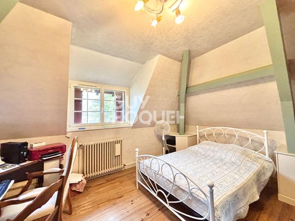 Maison de caractère 175 m² avec garage proche centre ville d'ORTHEZ