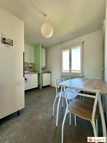 Appartement rénové avec 3 chambres