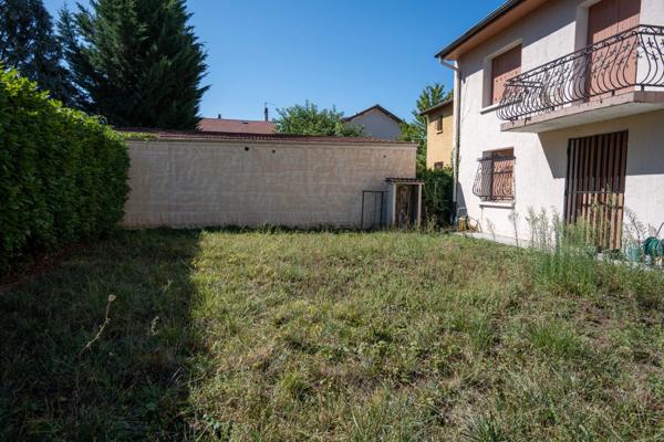 Maison à vendre 7 pièces BRON (69)