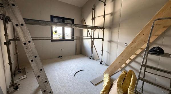 Maison
         9 pièces
        - 263 m² Bien prestige 835 000 € *
