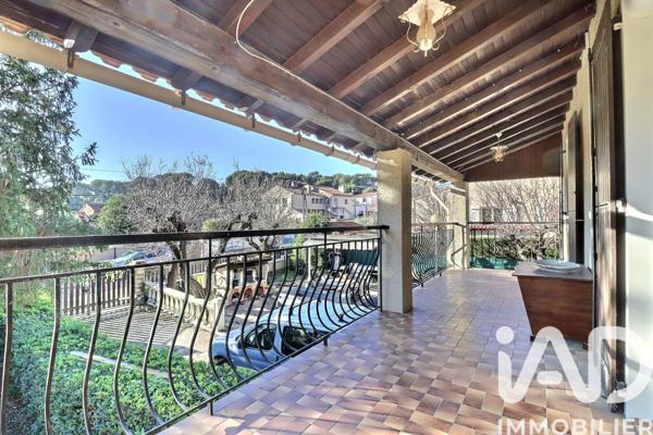Maison à vendre 5 pièces 168 m² La Ciotat