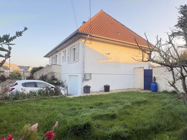 Maison
         7 pièces
        - 140 m² 220 000 € *