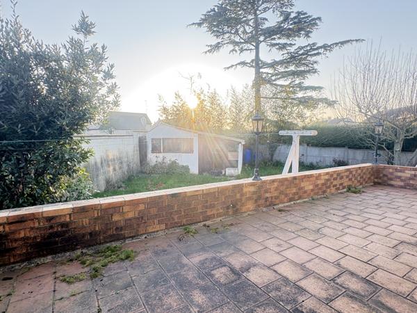 Maison
         7 pièces
        - 140 m² 220 000 € *