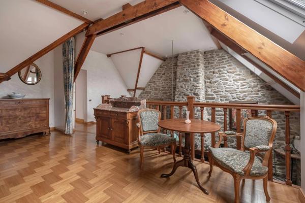 Domaine à vendre 14 pièces proche de GUERANDE