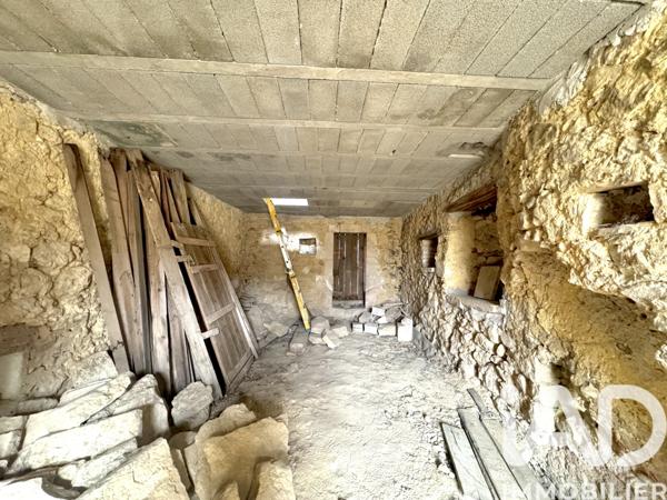 Maison à vendre 15 pièces 220 m² Labastide-de-Virac