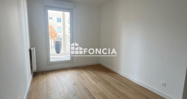 À vendre Appartement 5 pièces 118 m² - Francheville 69340
