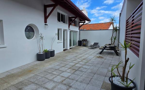 Appartement à vendre    5 pièces • 115 m2 Biarritz
