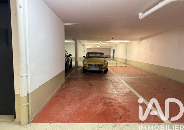 Parking à vendre 150 m² Paris 11