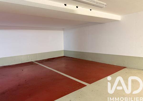 Parking à vendre 150 m² Paris 11