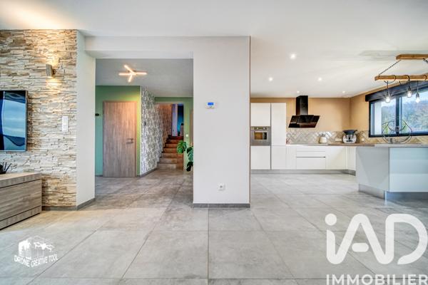 Maison à vendre 6 pièces 176 m² Bertrange