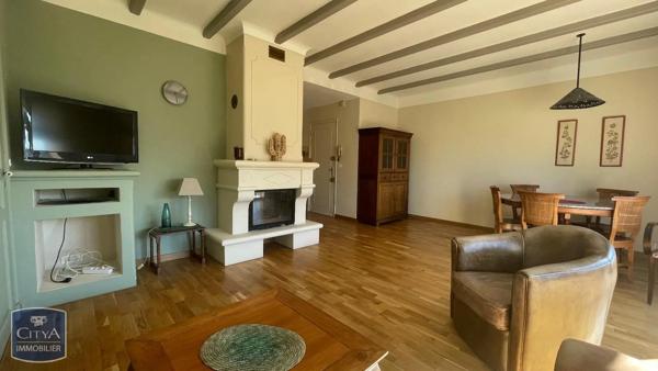 Appartement à louer 4 pièces 83.35m² Aix-en-Provence (13090)