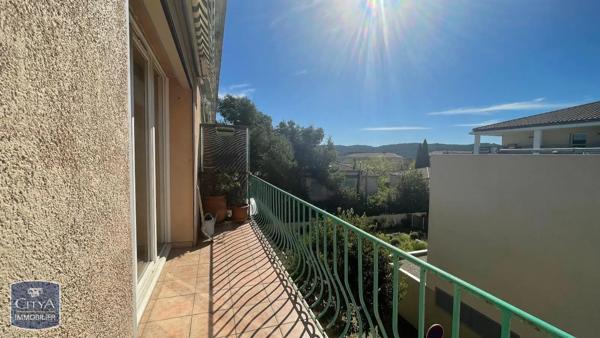 Appartement à louer 4 pièces 83.35m² Aix-en-Provence (13090)