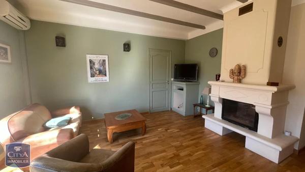 Appartement à louer 4 pièces 83.35m² Aix-en-Provence (13090)