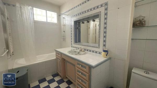 Appartement à louer 4 pièces 83.35m² Aix-en-Provence (13090)