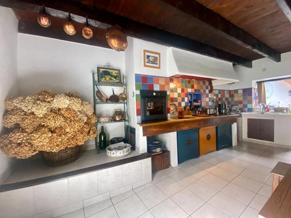 PLOEREN aux portes de Vannes, Ensemble immobilier en pierres  longère 248M2 et bâtisse de150M2 sur 1500 M2 de terrain