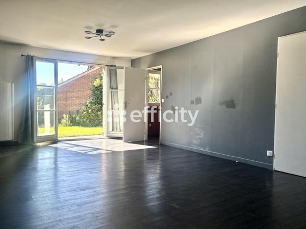 Maison
         4 pièces
        - 73 m² 282 000 € *