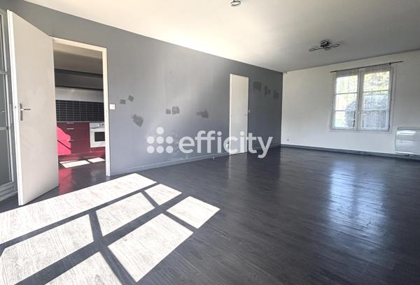 Maison
         4 pièces
        - 73 m² 282 000 € *