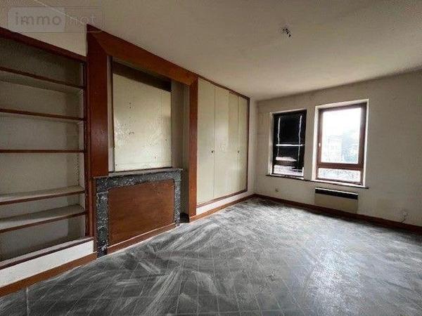 Appartement à rénover à vendre à Chambéry en Savoie (73000), ref : 73001-88   
centre ville