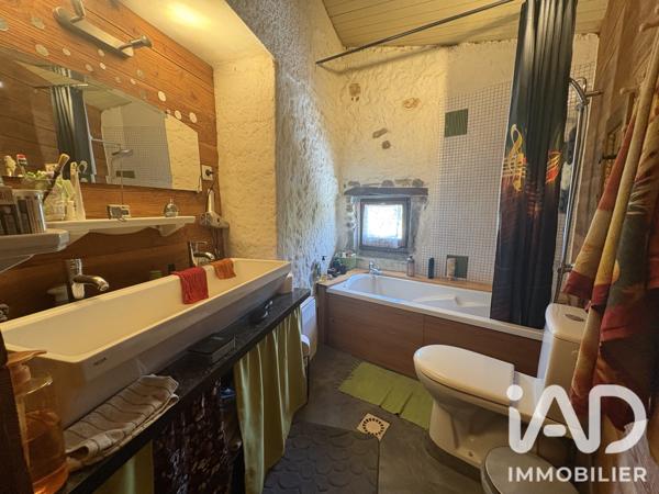 Maison à vendre 5 pièces 141 m² Aubenas