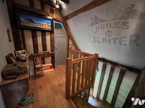 Entre Orbec et Livarot belle propriété composée de plusieurs maisons bel environnement