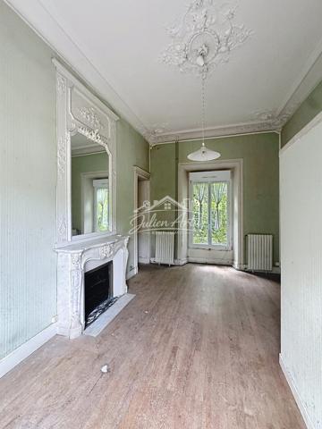 Hotel particulier de 275m2 à rénover