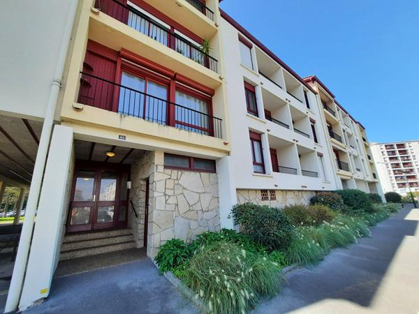Appartement T4 quartier Urdazuri proche Nivelle