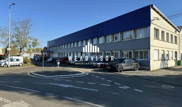 A LOUER / A VENDRE : BUREAUX DE 300 M² AVEC CINQ PARKINGS - ZONE SUD LE MANS