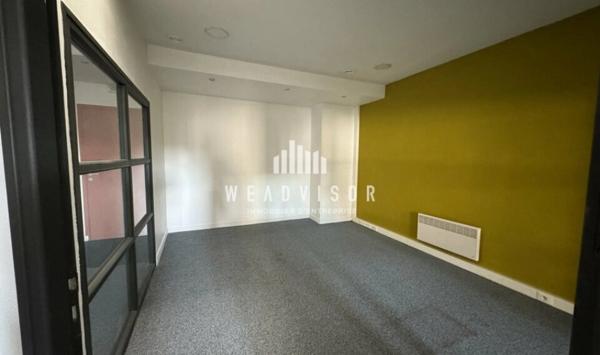 A LOUER / A VENDRE : BUREAUX DE 300 M² AVEC CINQ PARKINGS - ZONE SUD LE MANS